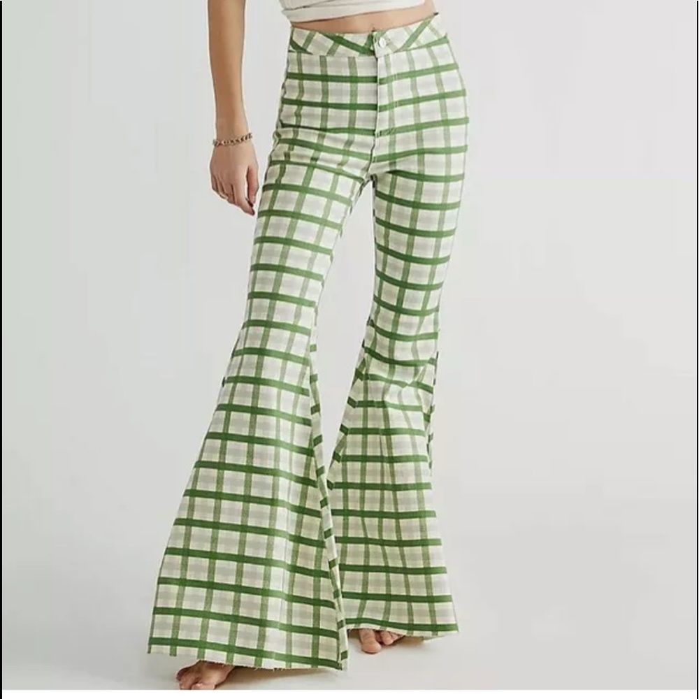 Free People Just Float On Flare Jean Extreme Gingham Mint Green Fray Hem - Picture 1 of 5